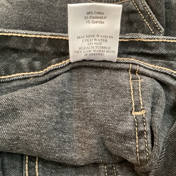 Just USA Dark Denim Jean Shorts - Picture 11 of 12